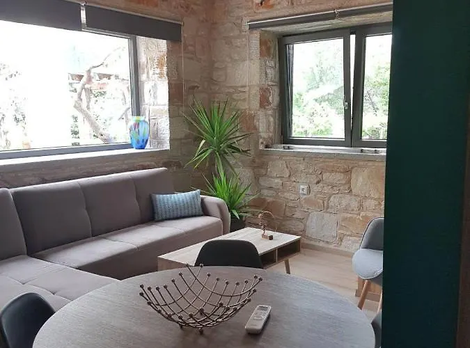 Kastro Stone House Ii Vilă