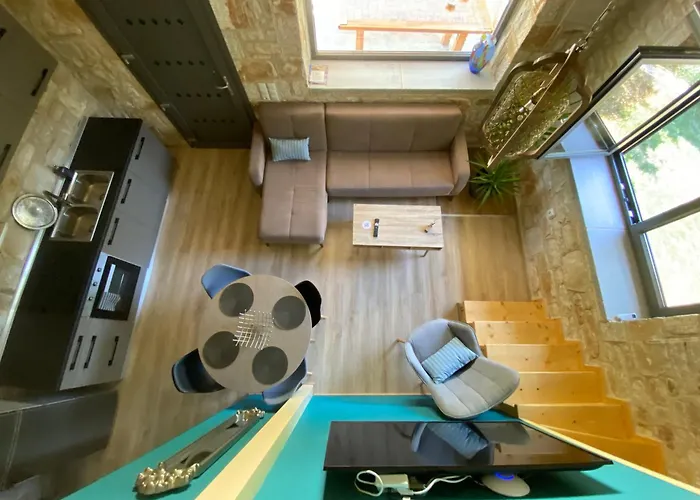 Vilă Kastro Stone House Ii *